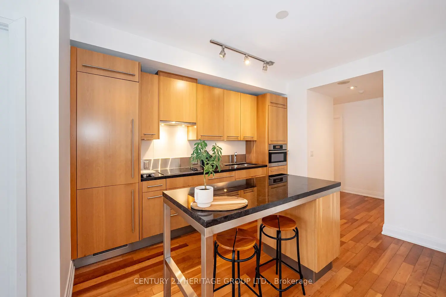 Additional image 4 of 80 John Street 2303