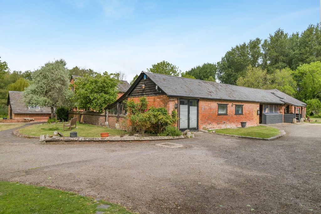 Additional image 15 of 7 bed detached house for saleWatergate Lane, Bulford, Salisbury SP4