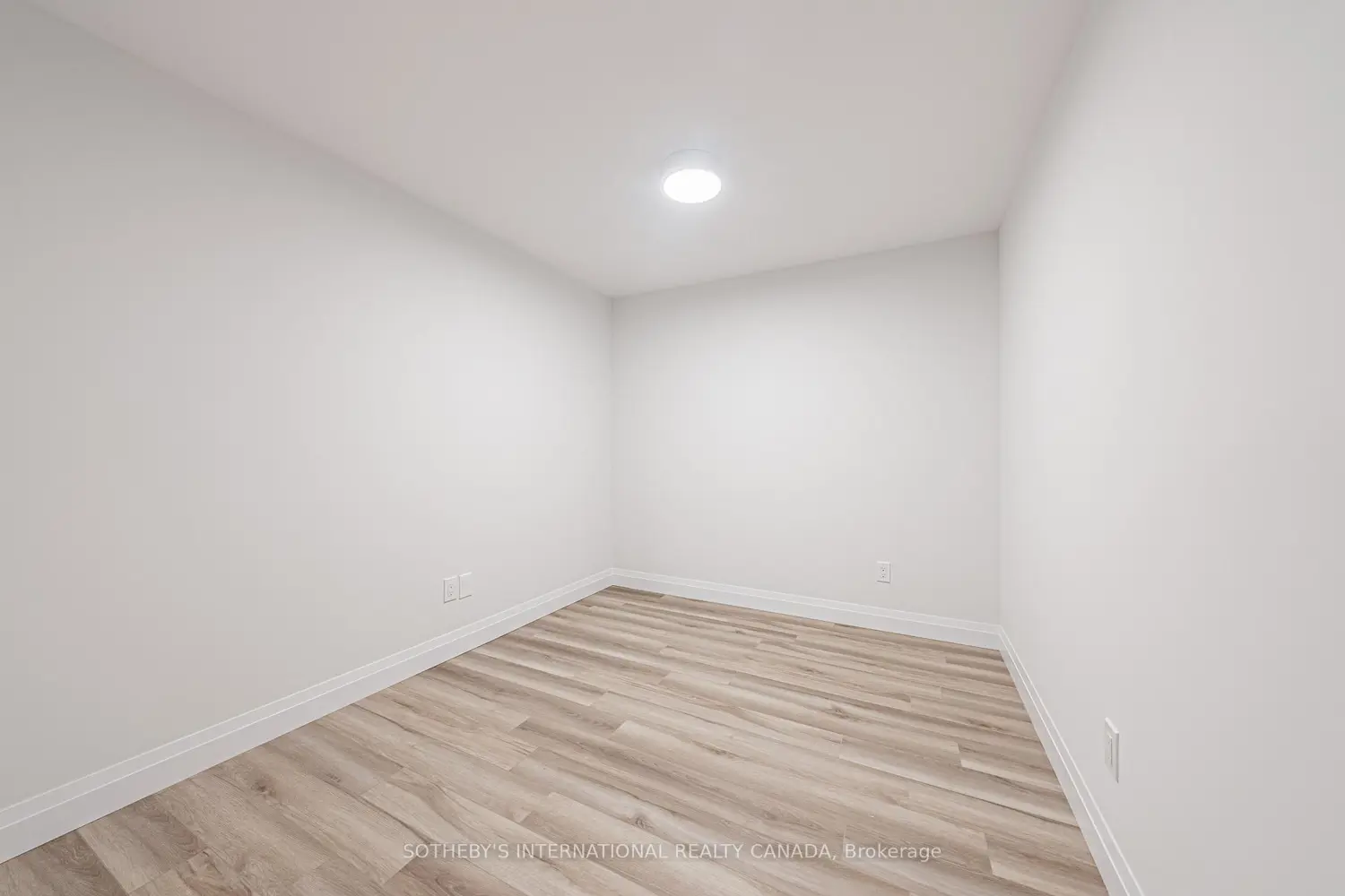 Additional image 2 of 153 Wilson Avenue 103