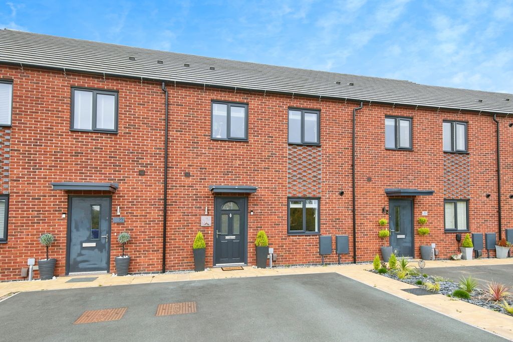 4 bed terraced house for saleThyme Street, Branston, Burton-On-Trent DE14