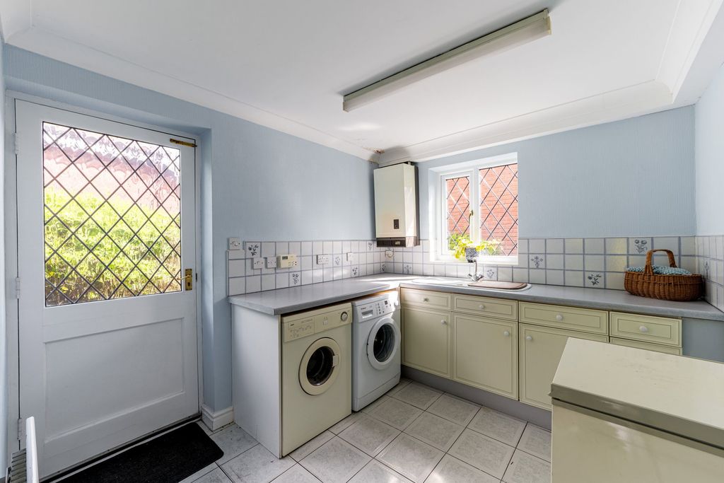 Additional image 12 of 4 bed detached house for salePinfold Hill, Shenstone, Lichfield WS14