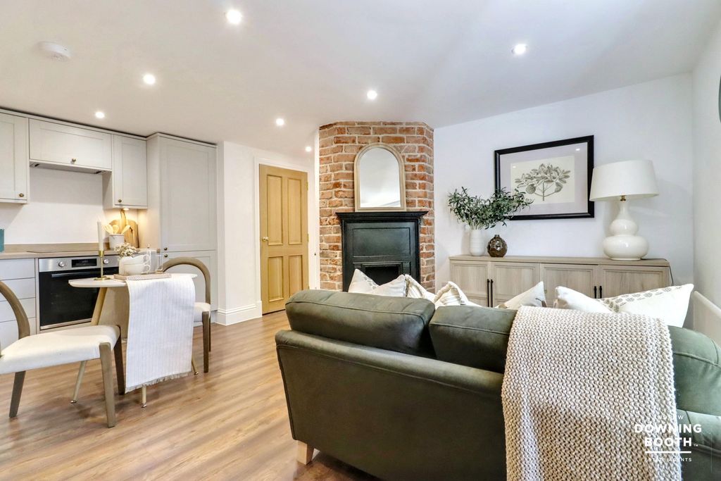 Additional image 3 of 2 bed flat for sale71-73 Upper St. John Street, Lichfield WS14