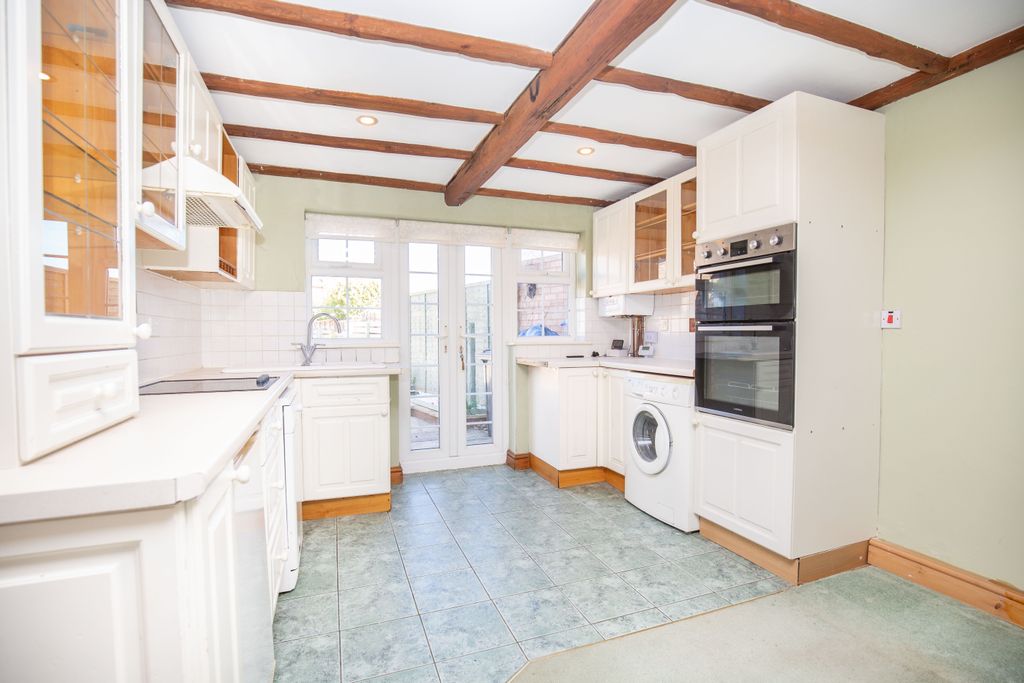 Additional image 6 of 3 bed semi-detached house for saleWigford Road, Dosthill, Tamworth B77