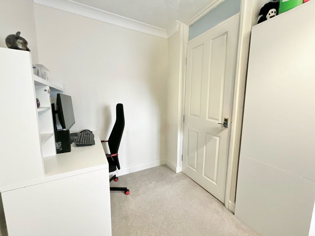 Additional image 20 of 3 bed semi-detached house for saleTempleton Avenue, Stoke-On-Trent ST2