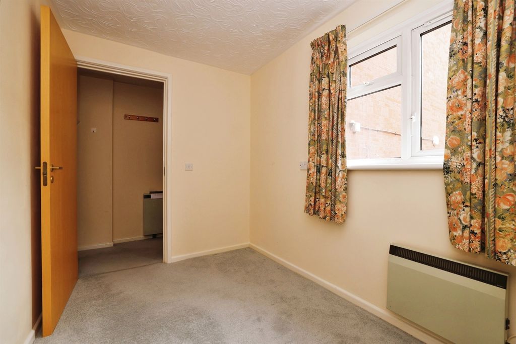 Additional image 7 of 2 bed flat for saleStratford Road, Salisbury SP1