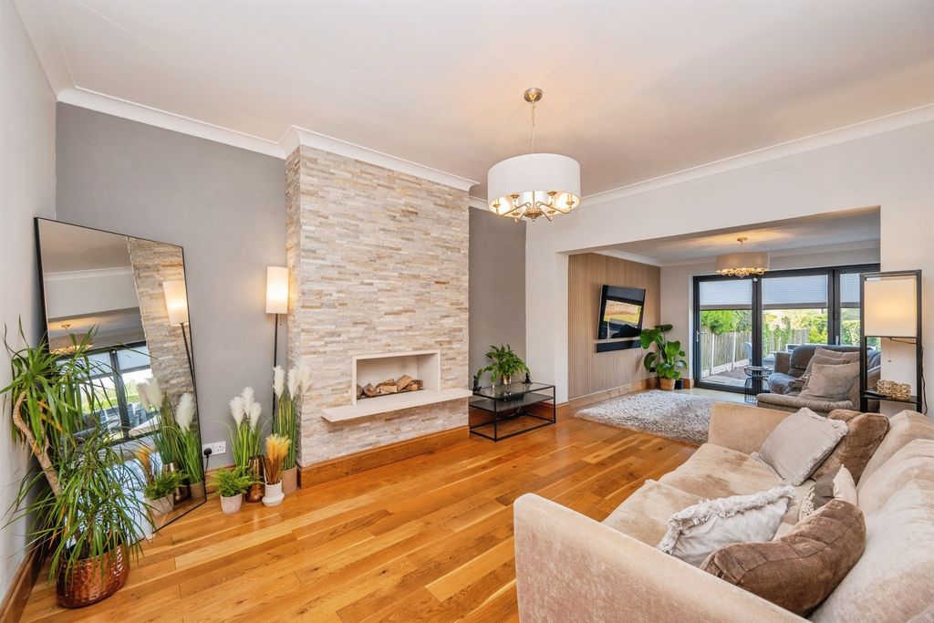 Additional image 4 of 4 bed semi-detached house for saleCourt Drive, Lichfield WS14