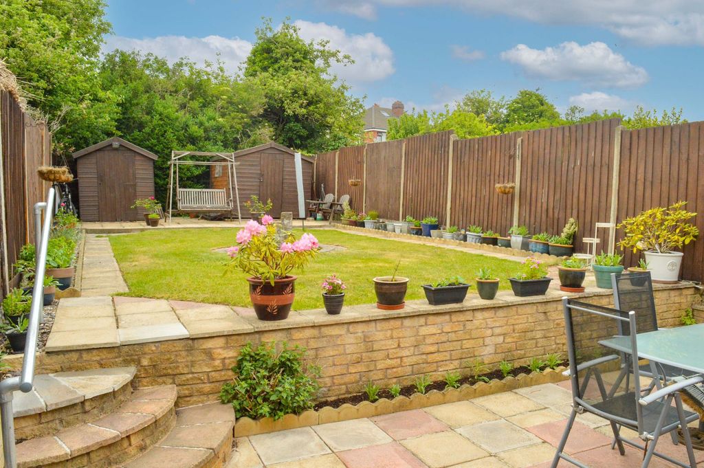 Additional image 4 of 3 bed semi-detached house for saleGainsborough Road, Knighton, Leicester LE2