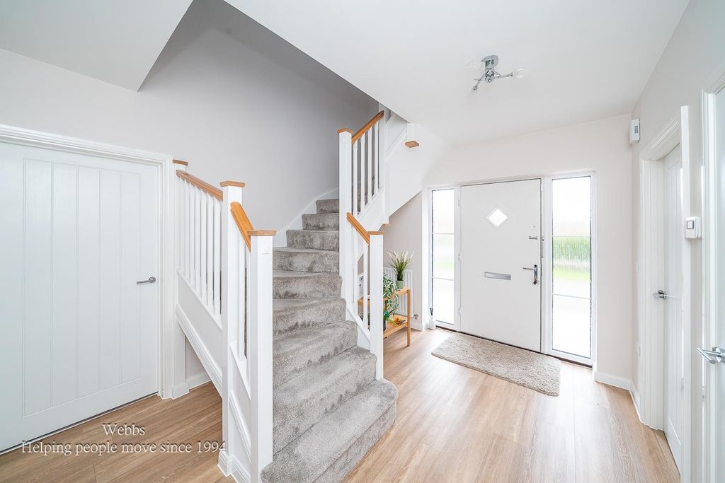 Additional image 13 of 4 bed detached house for saleElder Avenue, Essington, Wolverhampton WV11
