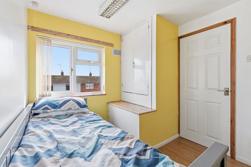 Additional image 17 of 4 bed terraced house for saleGlen Crescent, Stamford PE9
