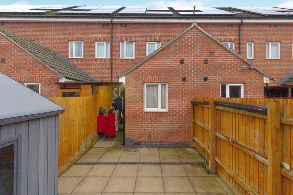 Additional image 16 of 3 bed semi-detached house for saleWoodland Road, Leicester, Leicestershire LE5