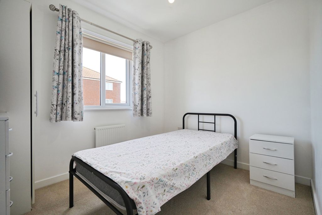Additional image 14 of 3 bed semi-detached house for saleUpton Drive, Burton-On-Trent, Staffordshire DE14