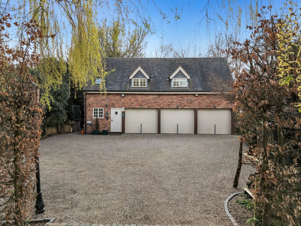 Additional image 4 of 5 bed detached house for saleOrton-On-The-Hill, Atherstone CV9