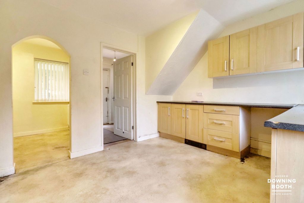 Additional image 5 of 3 bed semi-detached house for saleBroom Covert Road, Lichfield WS14