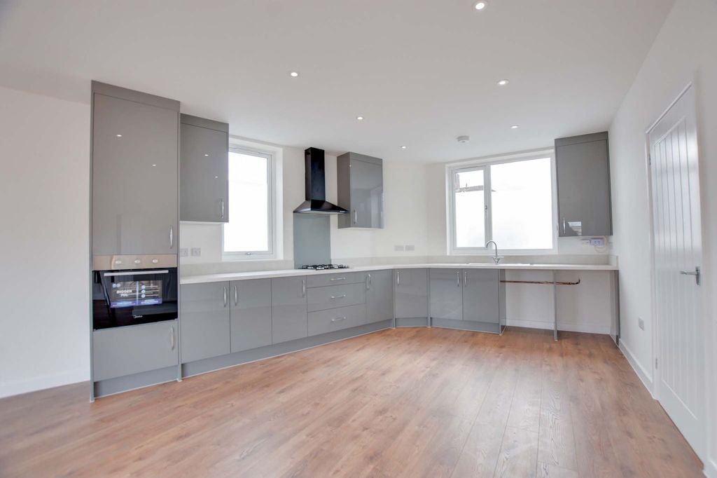 Additional image 4 of 4 bed end terrace house for saleGipsy Lane, Leicester LE4