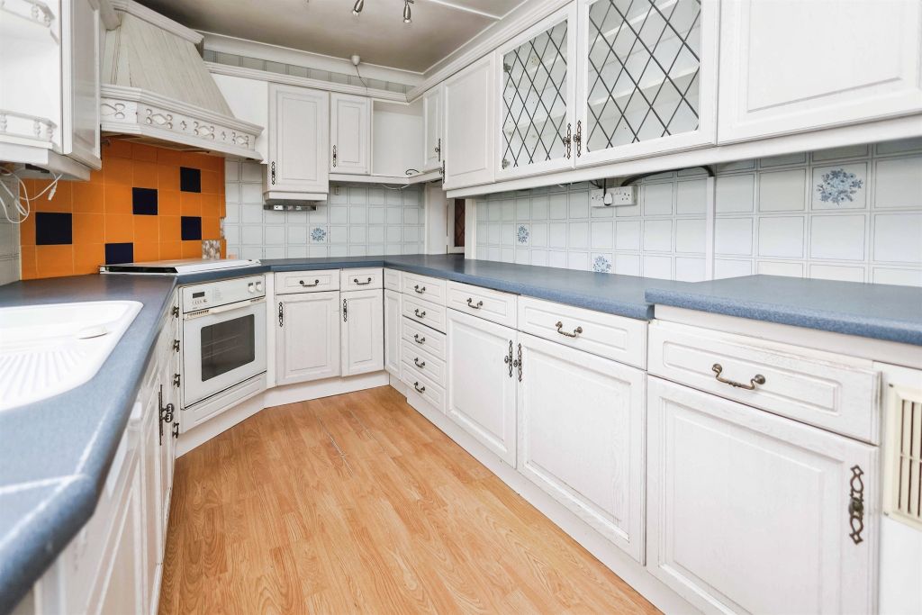 Additional image 6 of 3 bed end terrace house for saleBrook Street, Wall Heath, Kingswinford DY6