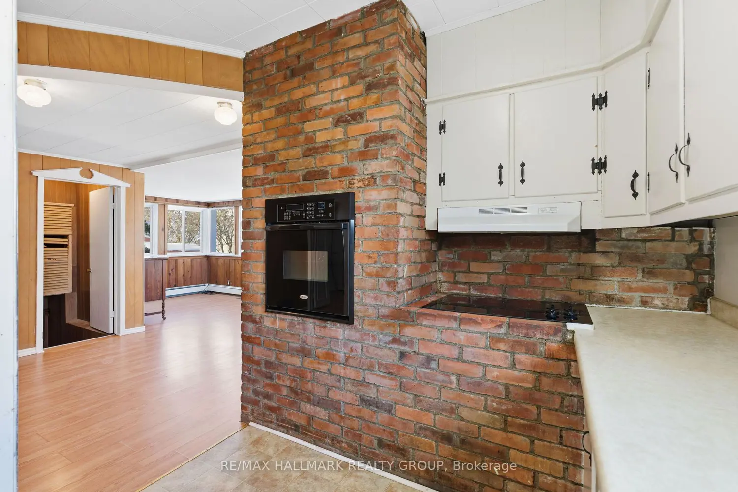 521 Nelson Street photo 2