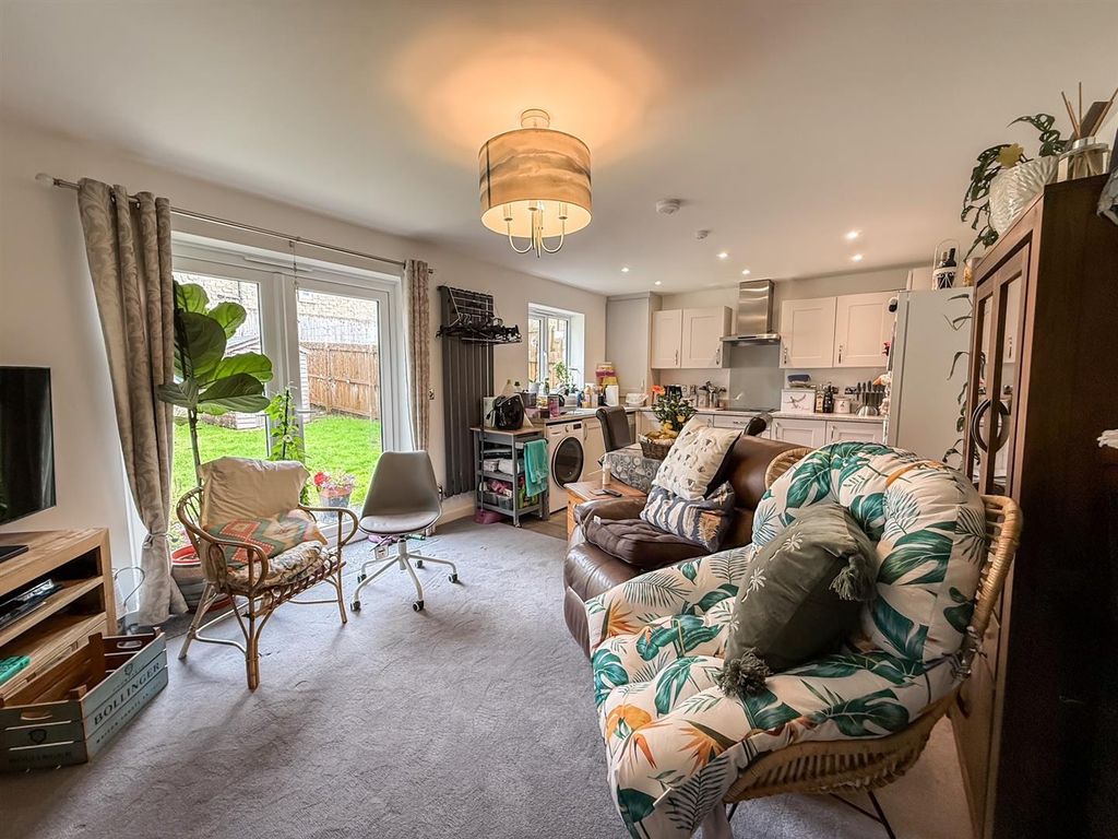 Additional image 4 of 2 bed bungalow for saleWoodlark Close, Buxton SK17