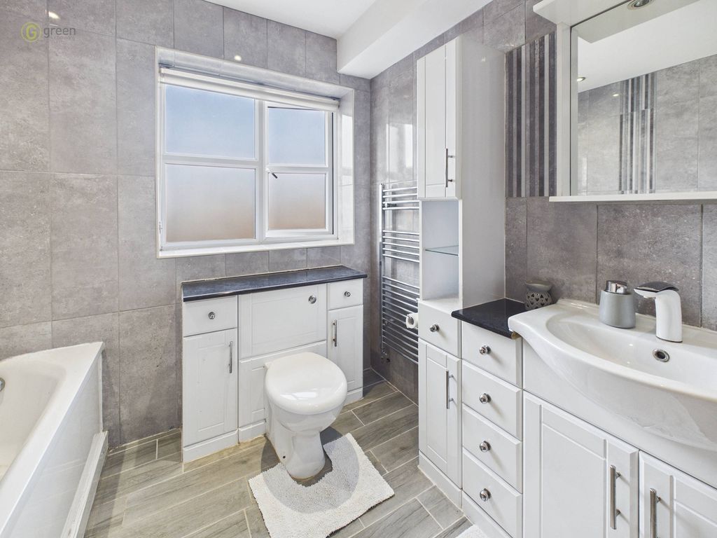 Additional image 24 of 4 bed semi-detached house for saleSuffolk Way, Fazeley, Tamworth B78