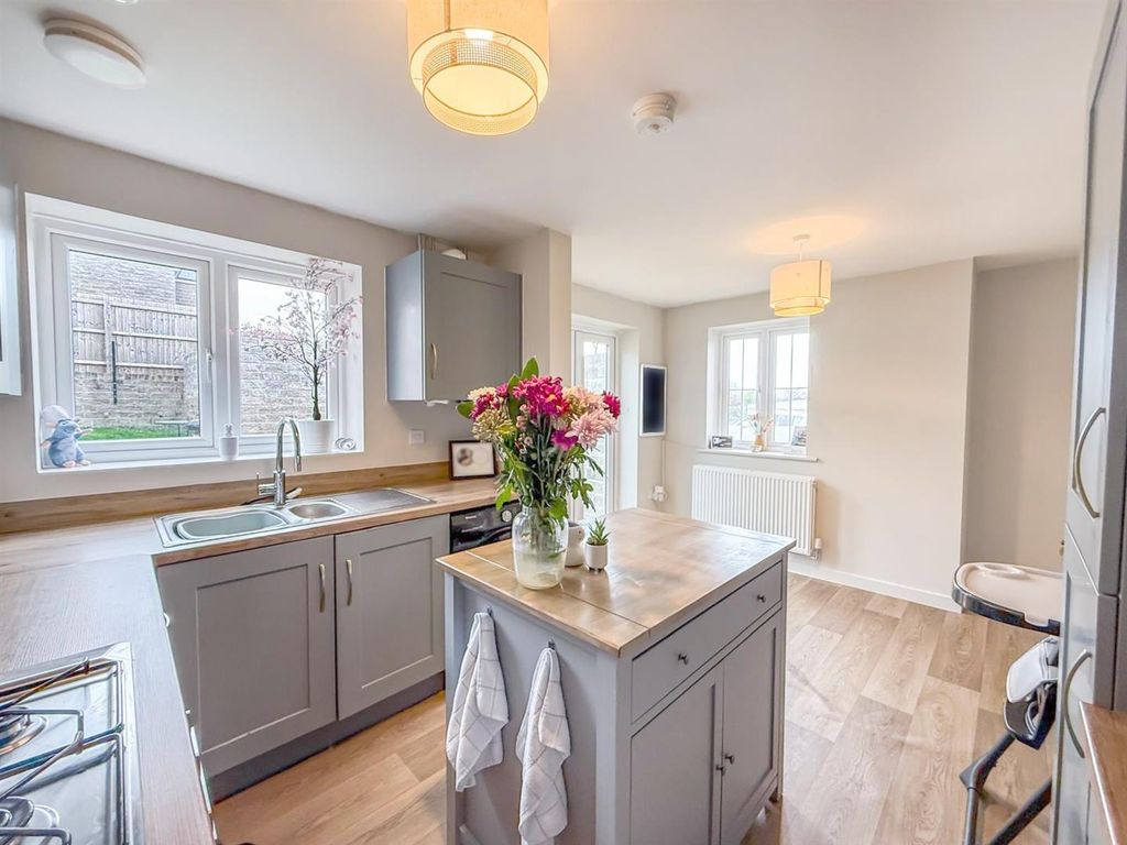 Additional image 2 of 3 bed detached house for saleClover Lane, Buxton SK17