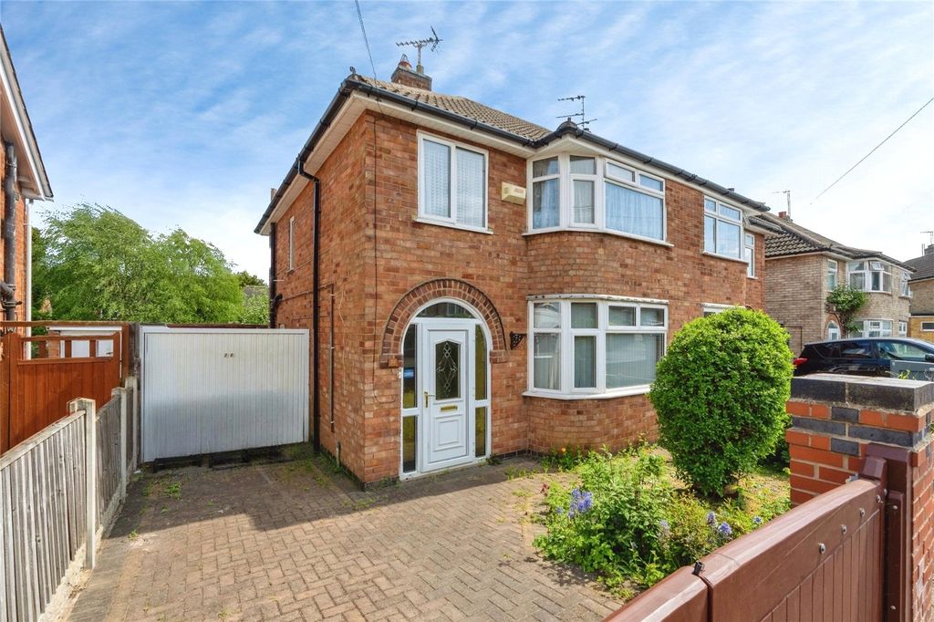 3 bed semi-detached house for saleCharles Drive, Anstey, Leicester, Leicestershire LE7
