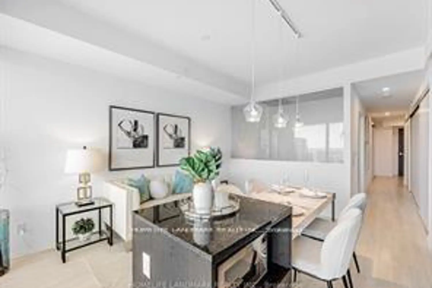 Additional image 11 of 197 Yonge Street 4211