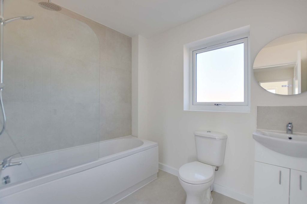 Additional image 16 of 3 bed terraced house for saleGipsy Lane, Leicester LE4