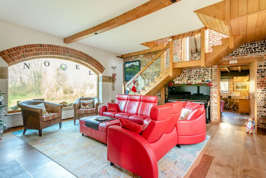Additional image 3 of 7 bed detached house for saleWatergate Lane, Bulford, Salisbury SP4