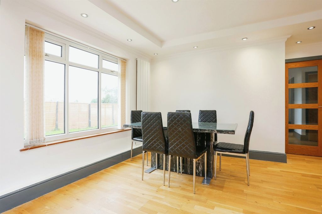 Additional image 6 of 5 bed detached bungalow for saleBallater Close, Leicester LE5
