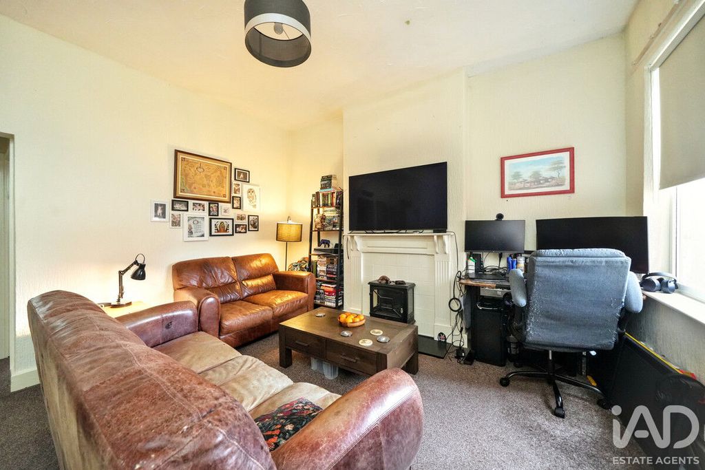 Additional image 8 of 1 bed flat for saleWestern Road, Stourbridge DY8