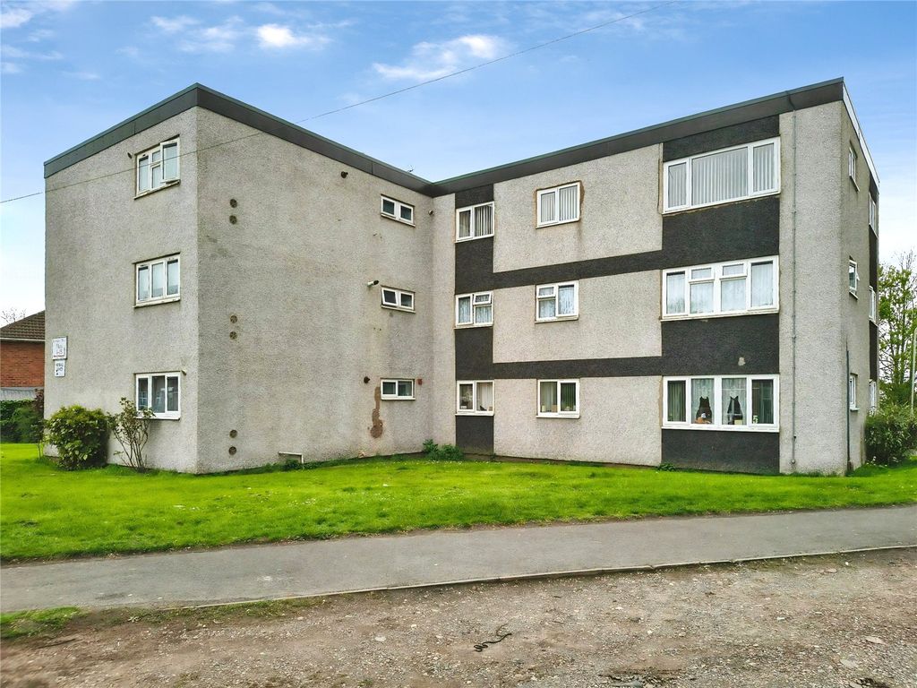 2 bed maisonette for saleTorridge Drive, Wolverhampton, West Midlands WV11