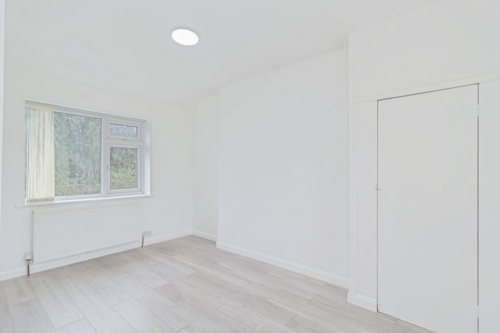 Additional image 12 of 3 bed semi-detached house for saleHockley Farm Road, Leicester LE3