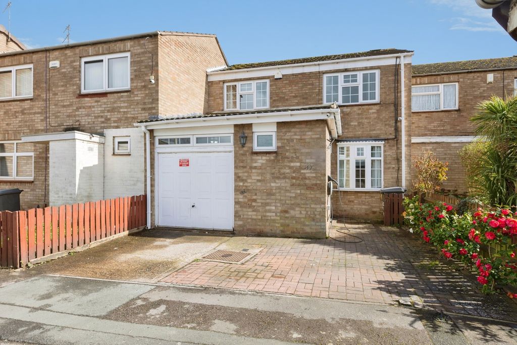 Additional image 2 of 3 bed semi-detached house for saleHolkham Avenue, Leicester, Leicestershire LE4
