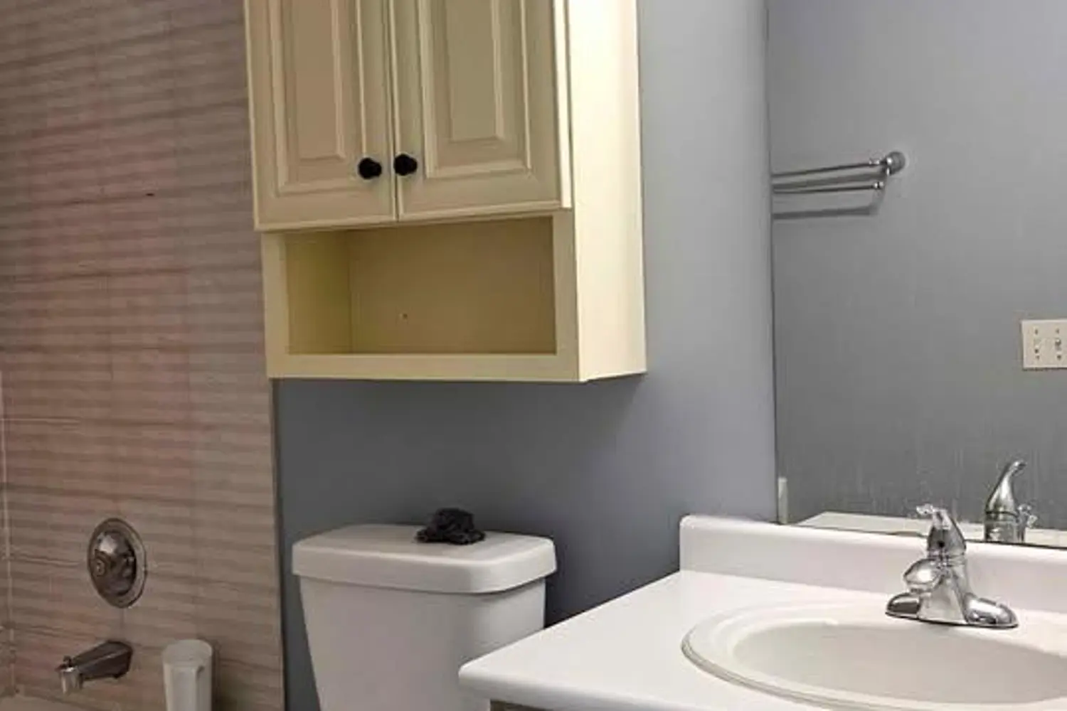 Additional image 12 of 4872 Valley Way 201