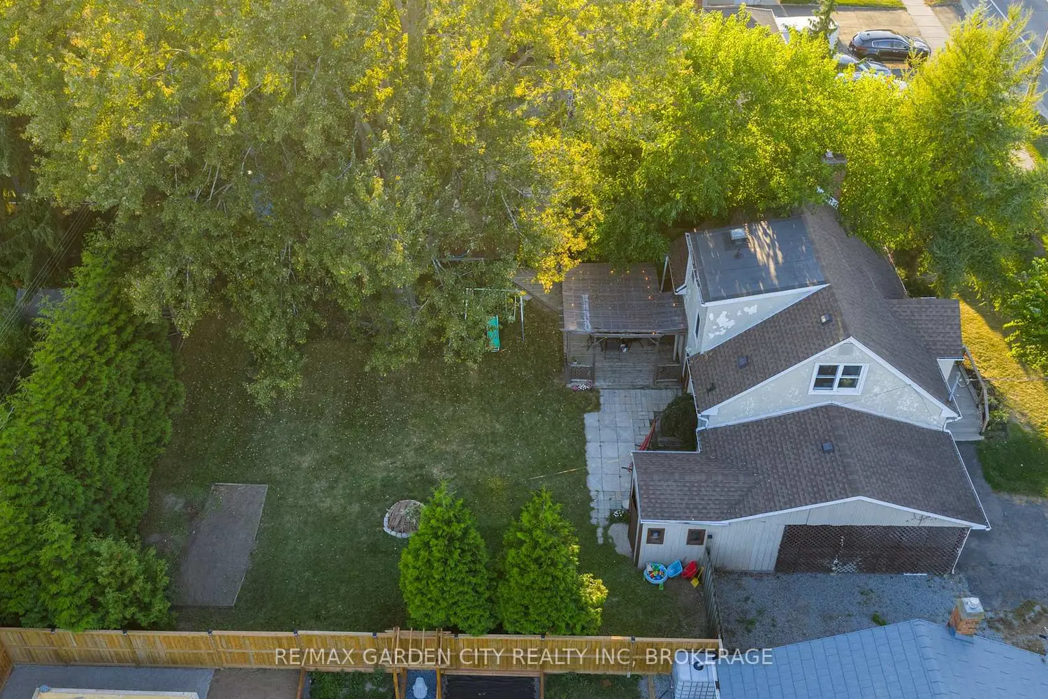 Additional image 14 of 201 Thorold Road