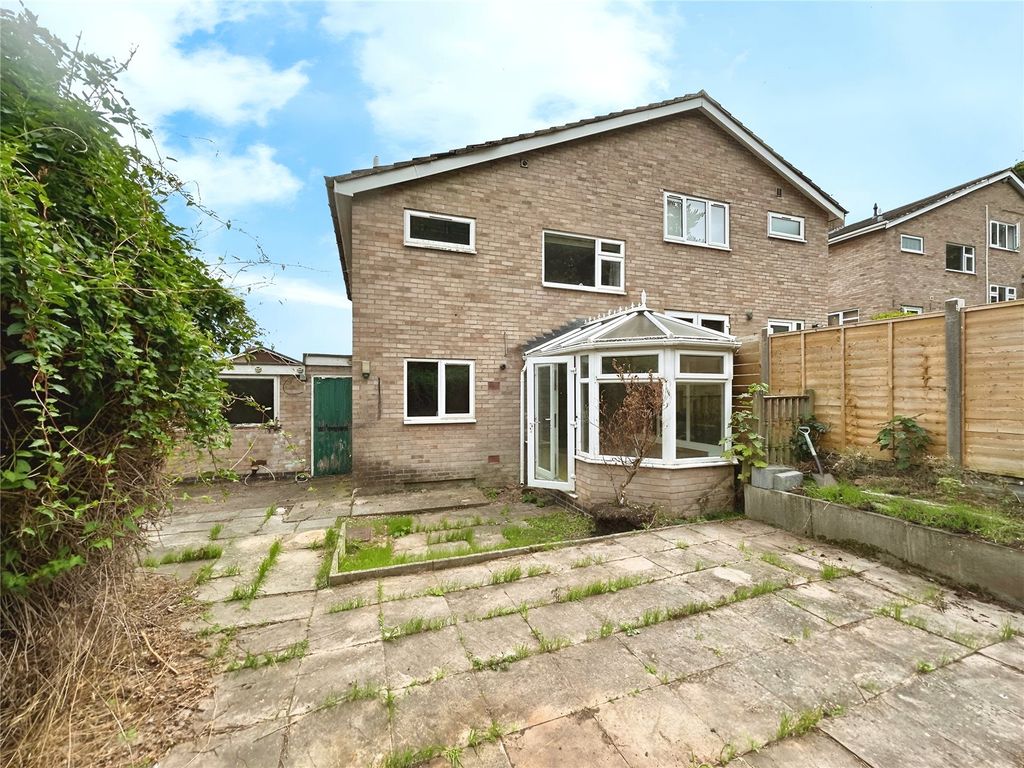 Additional image 5 of 3 bed semi-detached house for saleDunholme Avenue, Loughborough, Leicestershire LE11