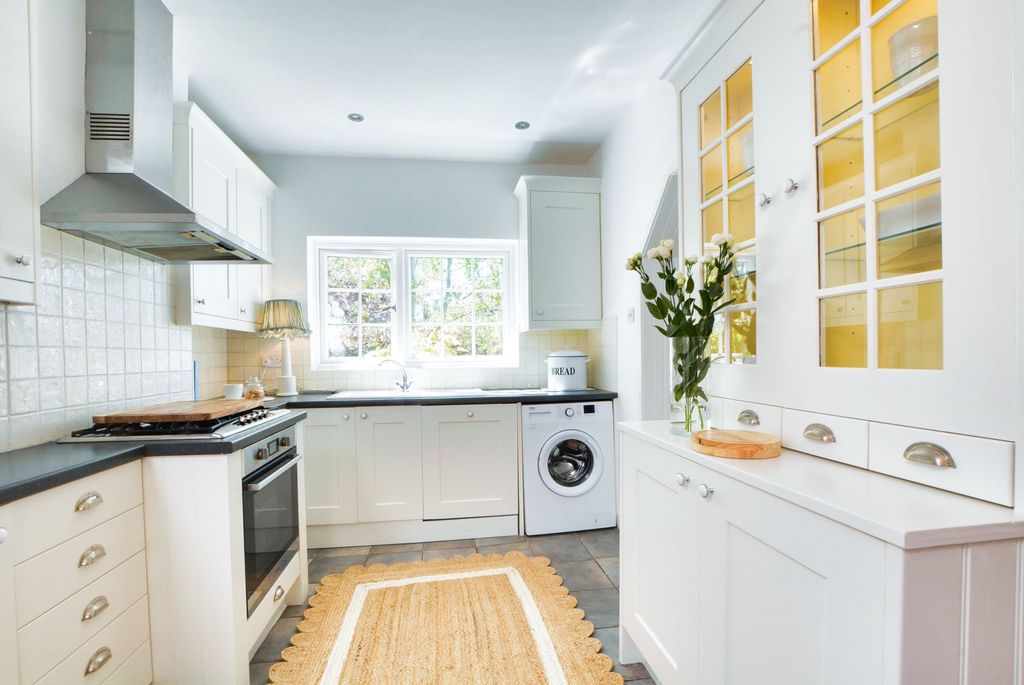Additional image 11 of 4 bed detached house for saleGlenfield Road, Western Park, Leicester LE3