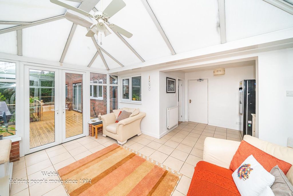 Additional image 17 of 4 bed detached house for salePool Close, Shareshill, Wolverhampton WV10