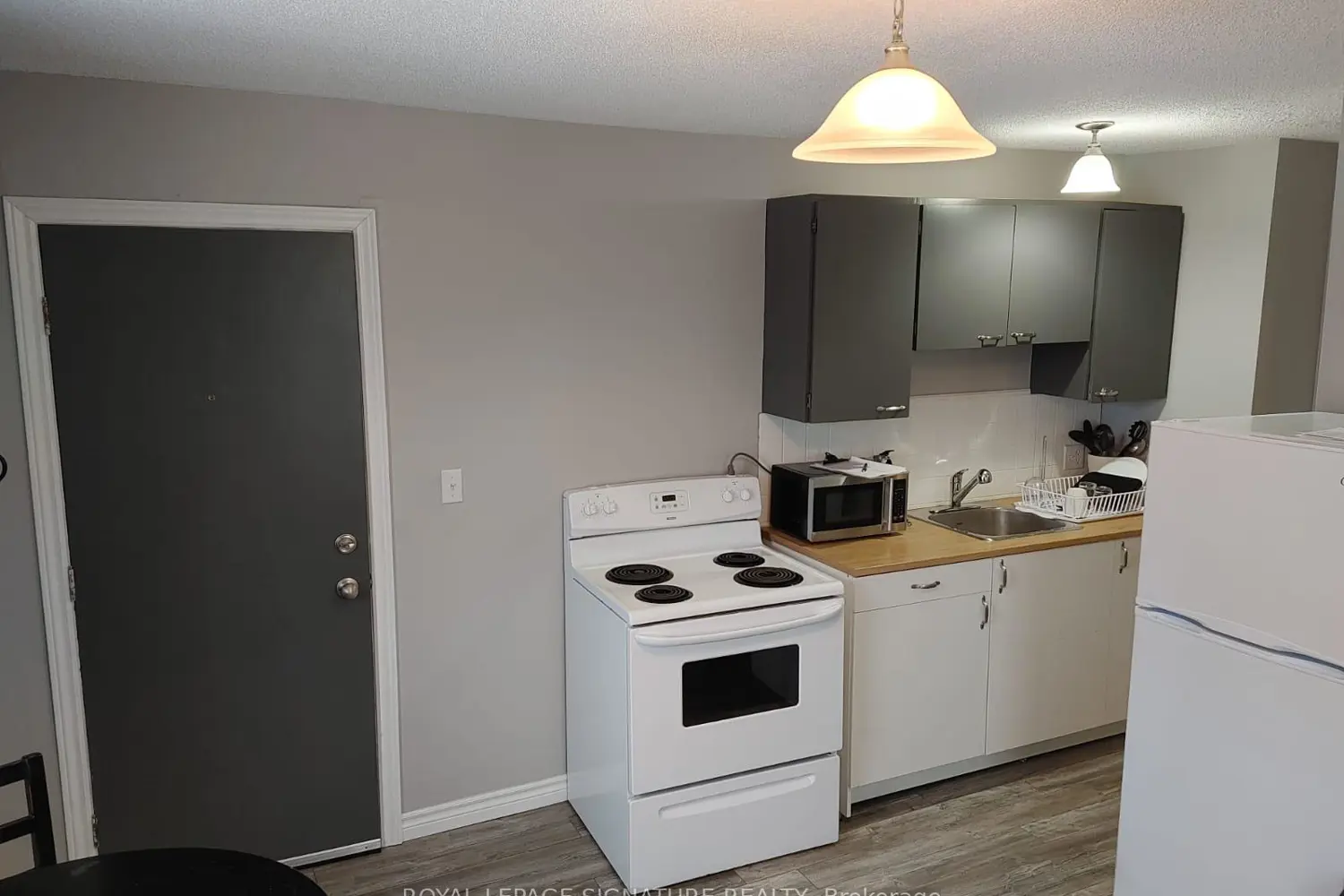 Additional image 7 of 143 Dundas Street