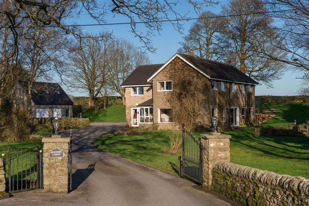5 bed detached house for saleSheen, Buxton SK17