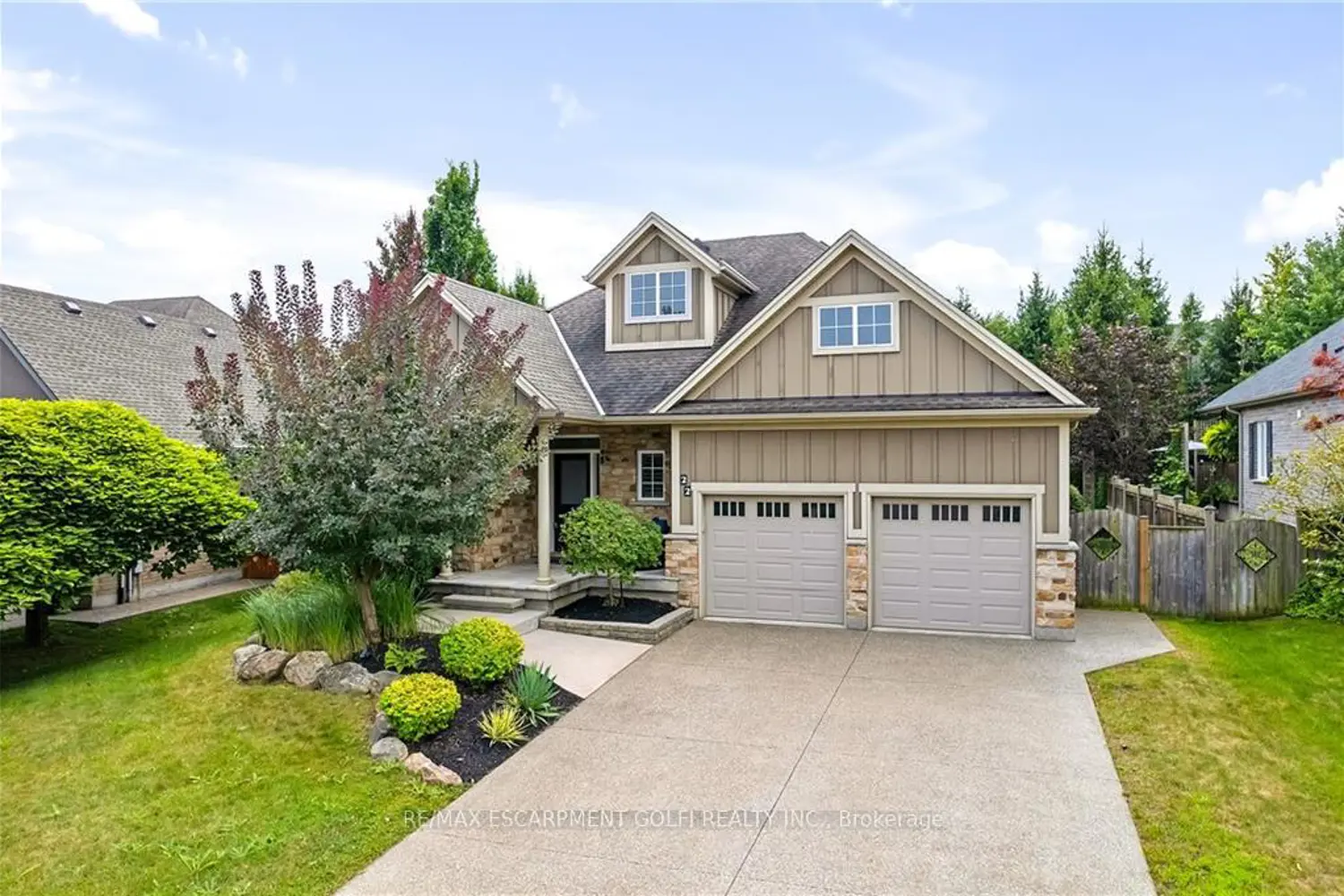 22 Creekside Drive