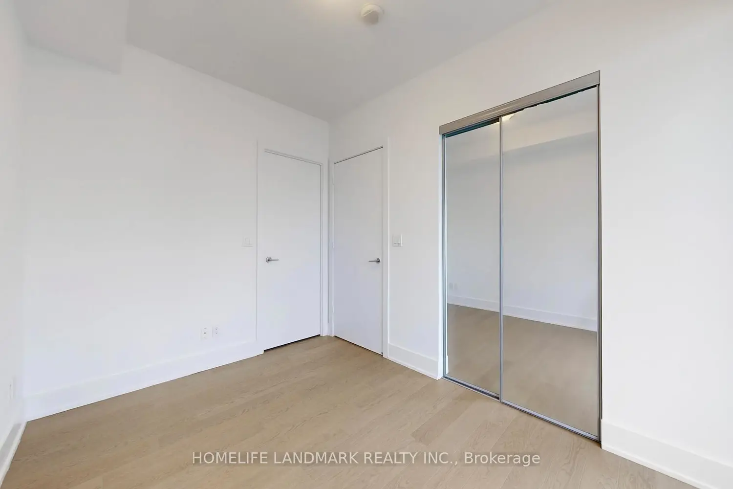 Additional image 7 of 200 Bloor Street 2305