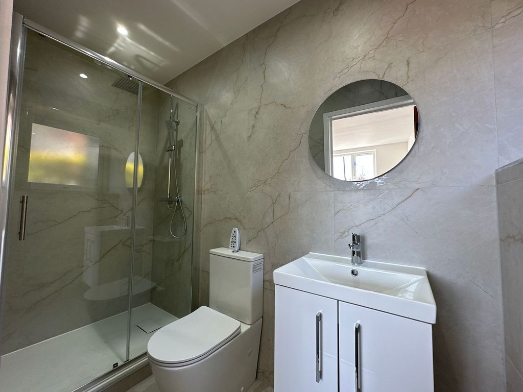 Additional image 15 of 7 bed detached bungalow for saleDavenport Road, Leicester LE5