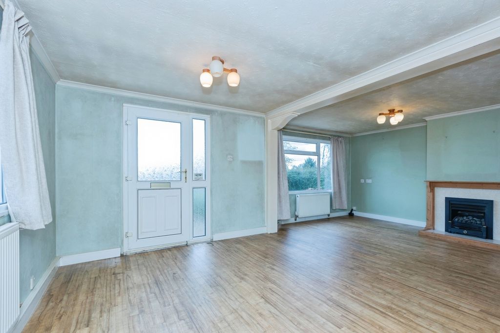 Additional image 5 of 2 bed property for saleSpringfield Park, Wykin Road, Hinckley, Leicestershire LE10