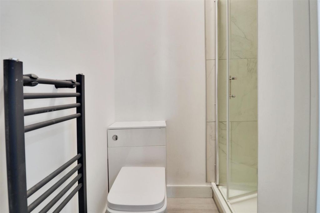 Additional image 19 of 4 bed semi-detached house for saleLower Milehouse Lane, Newcastle ST5