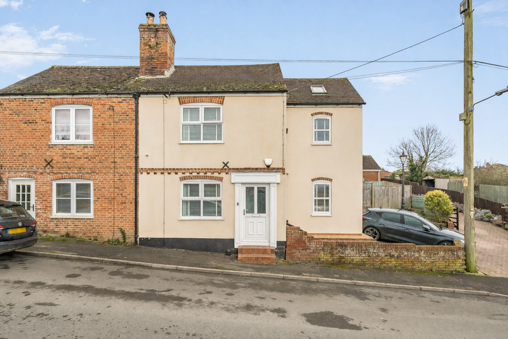 4 bed semi-detached house for saleNewtown, Westbury BA13