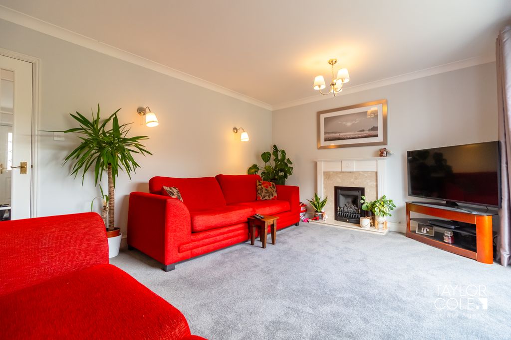Additional image 7 of 4 bed detached house for saleKensington Drive, Tamworth B79