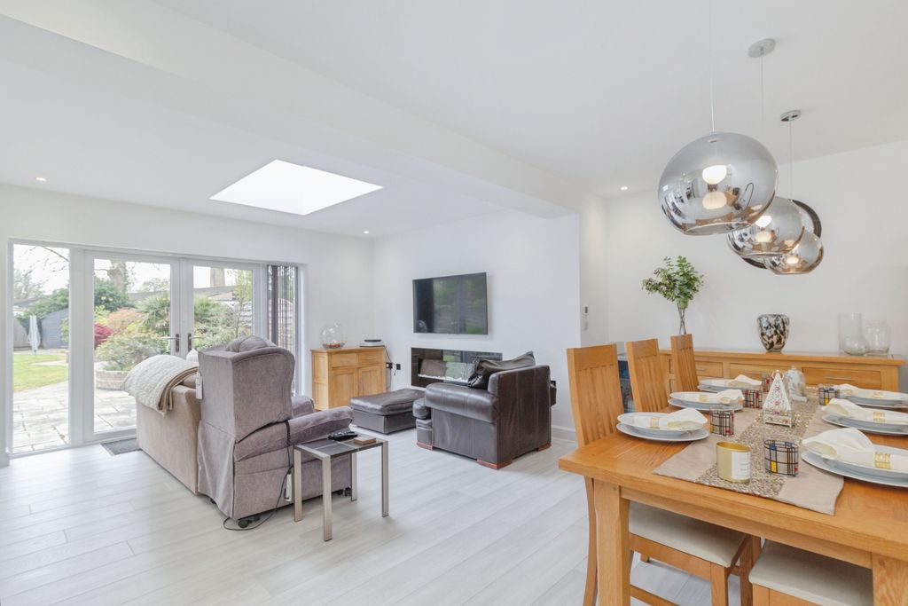 Additional image 4 of 5 bed detached house for saleLetchworth Road, Leicester LE3