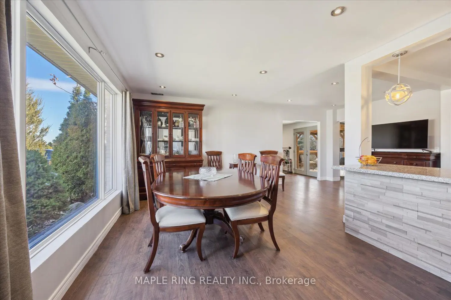 27 Jamieson Drive