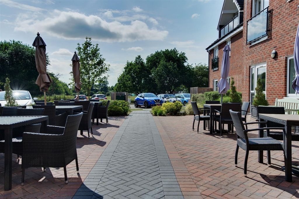 Additional image 21 of 1 bed flat for saleCedar Avenue, Alsager ST7