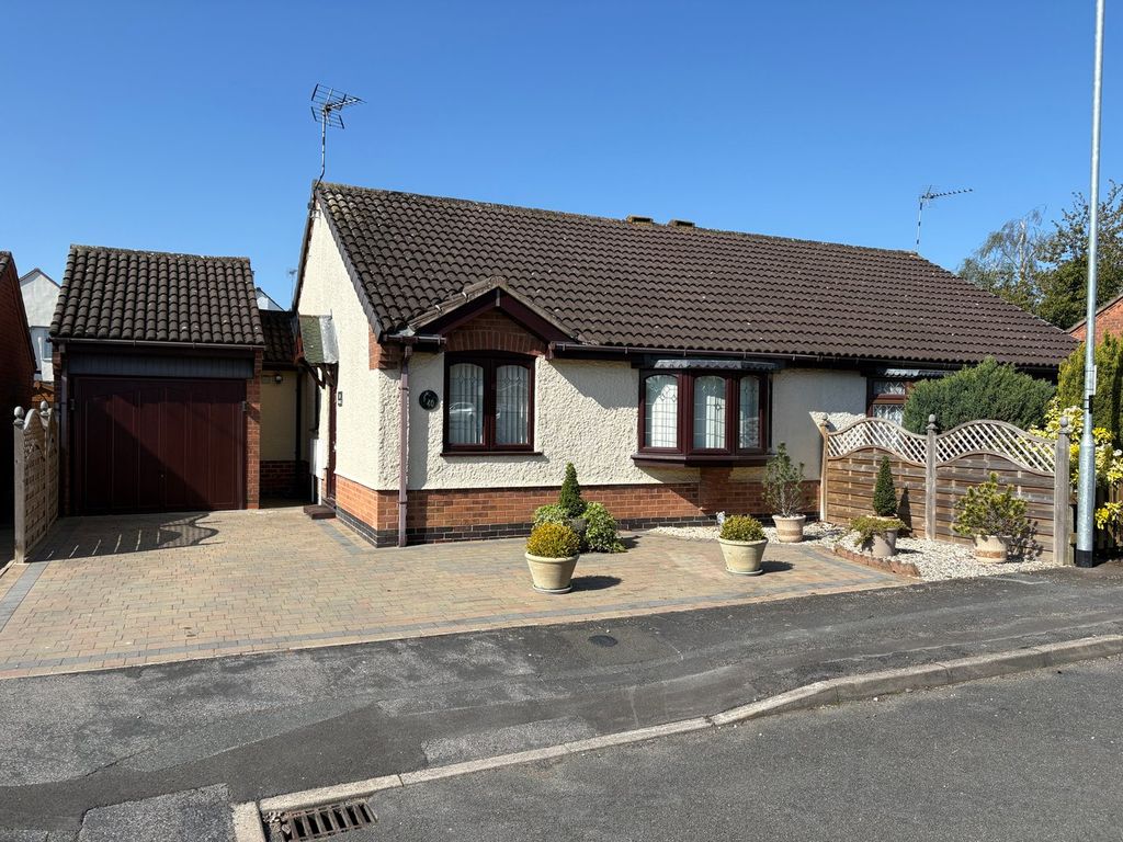 2 bed semi-detached bungalow for saleHobby Close, Broughton Astley, Leicester LE9